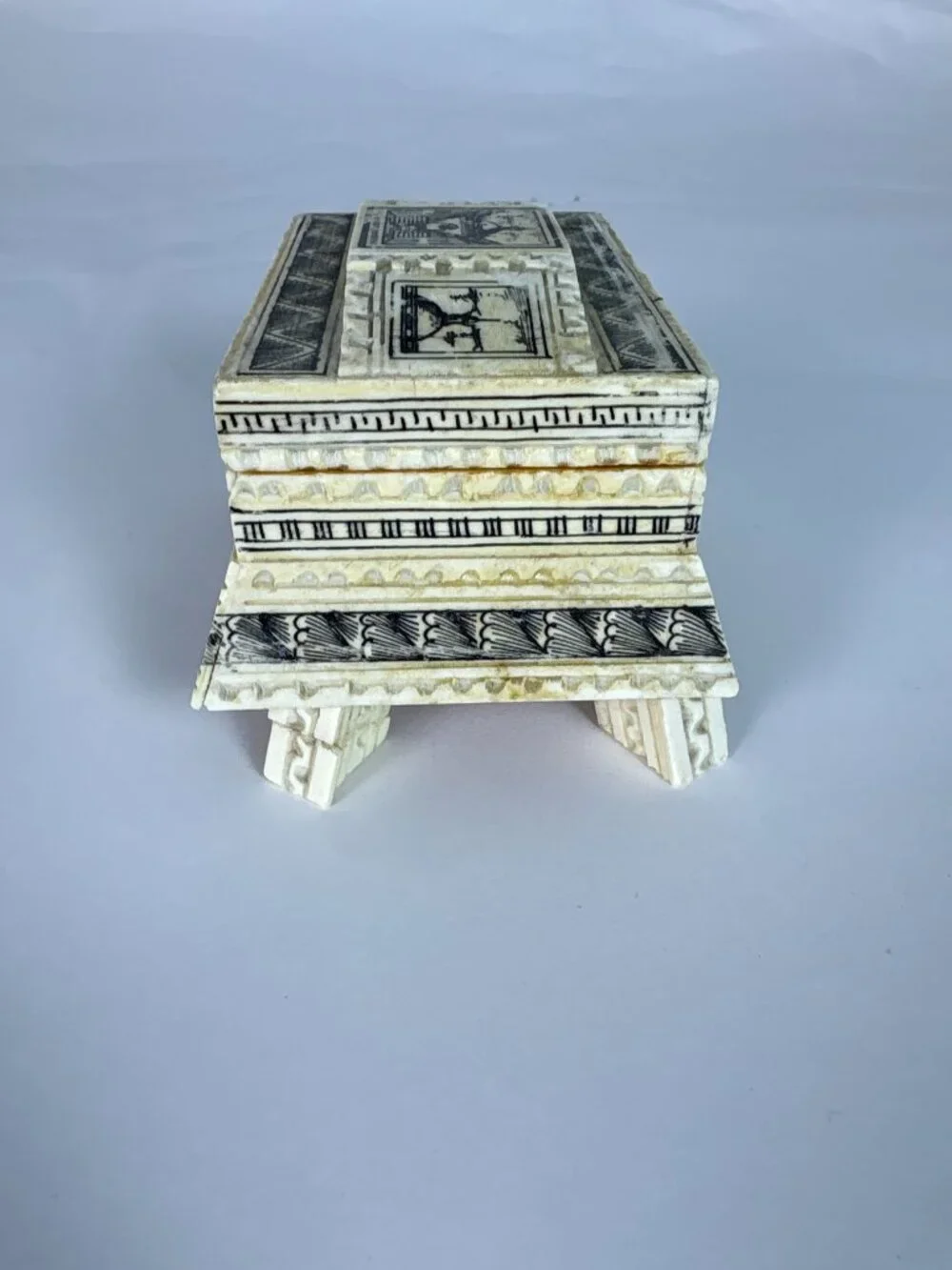 Vintage Faux Ivory Trinket Box Santo Domingo Keepsake Box Resin Jewelry Box Foot